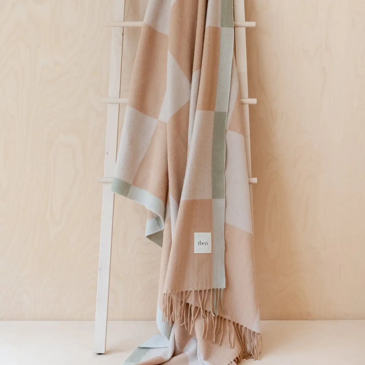 Cashmere &amp; Merino Neutral Blanket